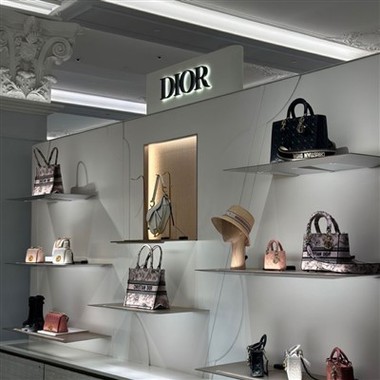 Kabinet tampilan kulit