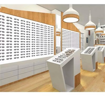 Desain Tampilan Kacamata Terpasang di Dinding Kacamata Hitam