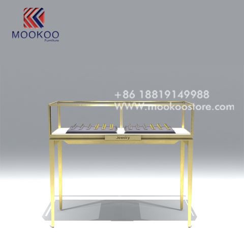 Tampilan Tampilan Perhiasan