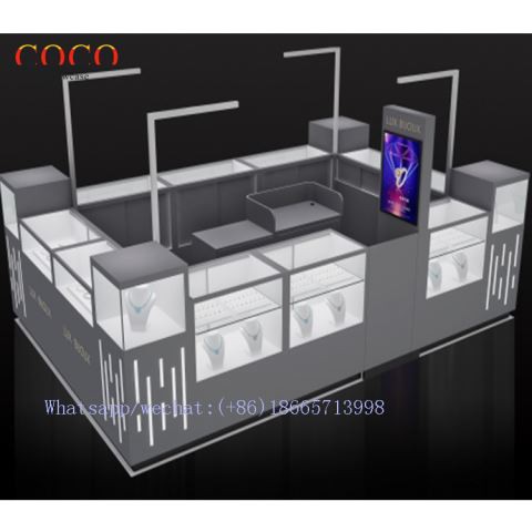 Kios Perhiasan Kelas Atas