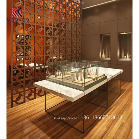 Showcase Perhiasan Jam Tangan Mewah Mounted Dijual